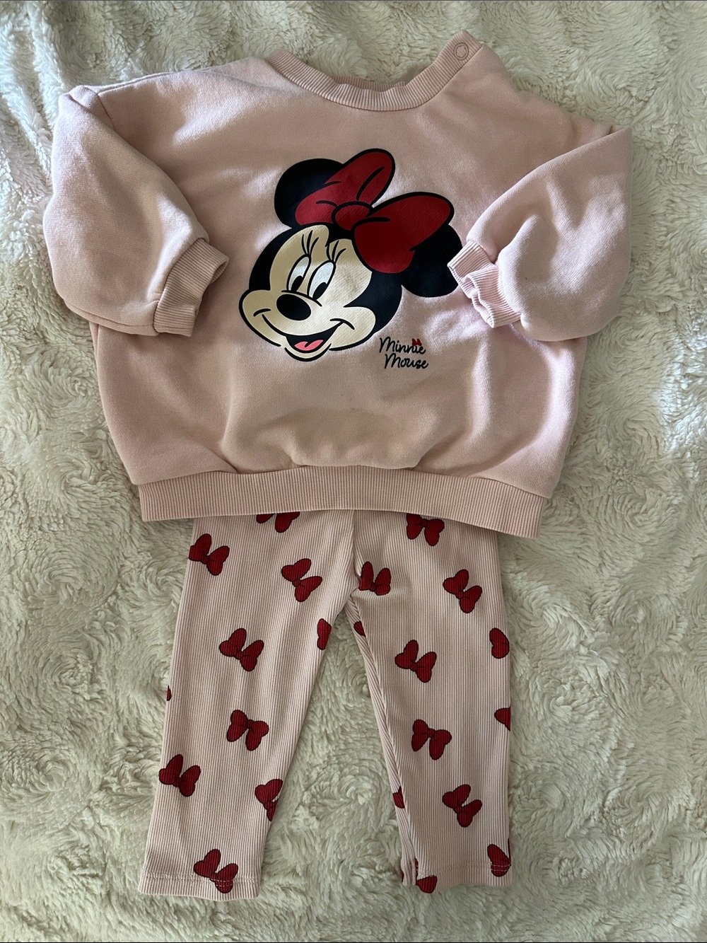 H&M Pink Minnie Mouse Pajama Set with Red Bow Accents